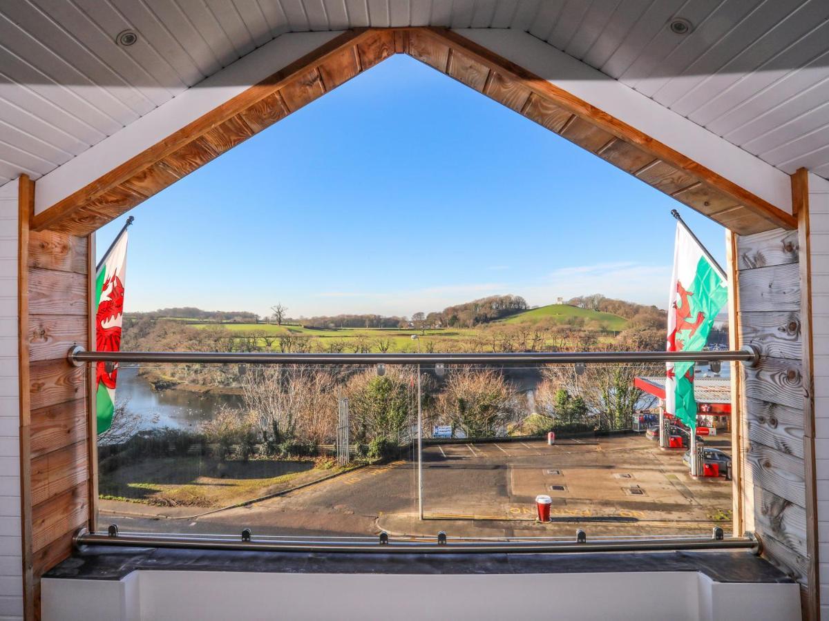 Apartamento Bryn Min Manton Penthouse Caernarfon Exterior foto