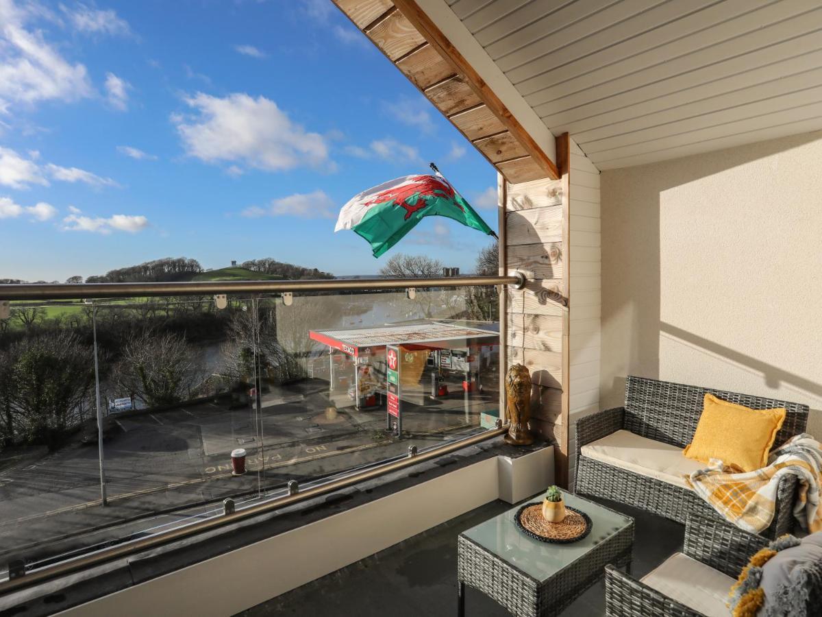 Apartamento Bryn Min Manton Penthouse Caernarfon Exterior foto