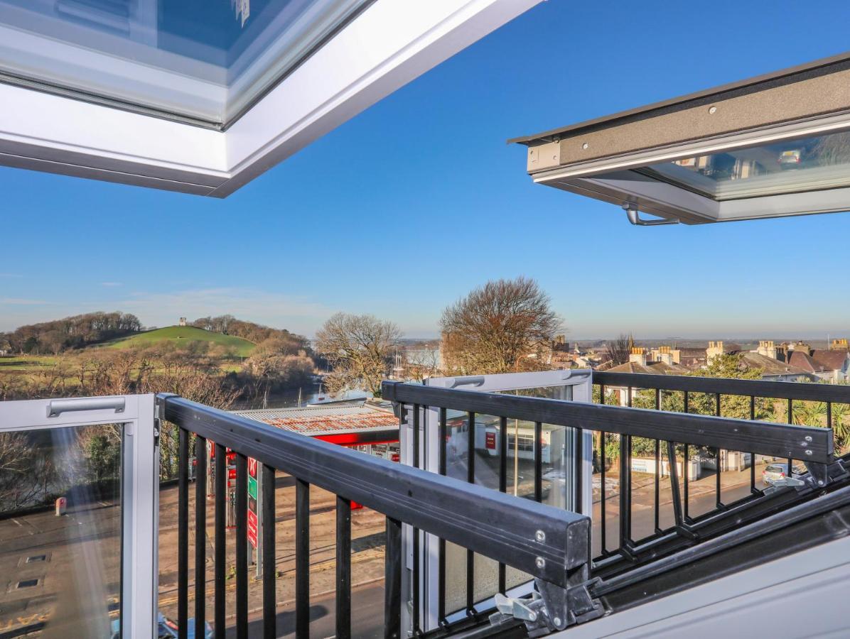 Apartamento Bryn Min Manton Penthouse Caernarfon Exterior foto